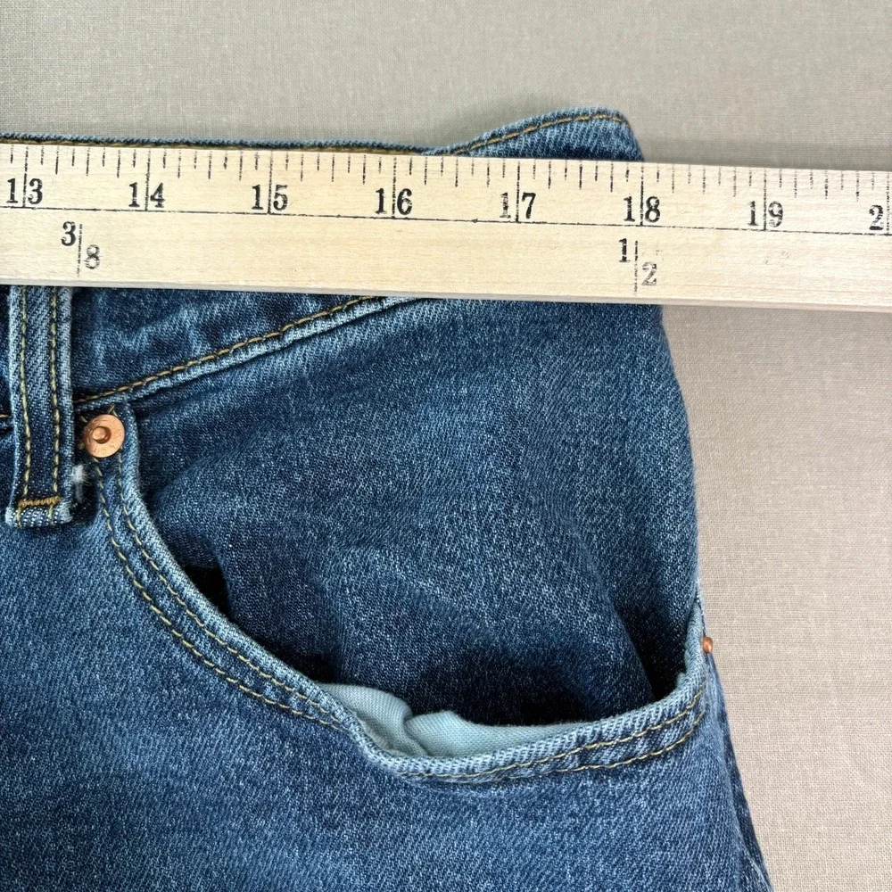 Levi's 505 Jeans Mens Size 36X32 Blue‎ Medium Wash Denim Straight Leg Everyday